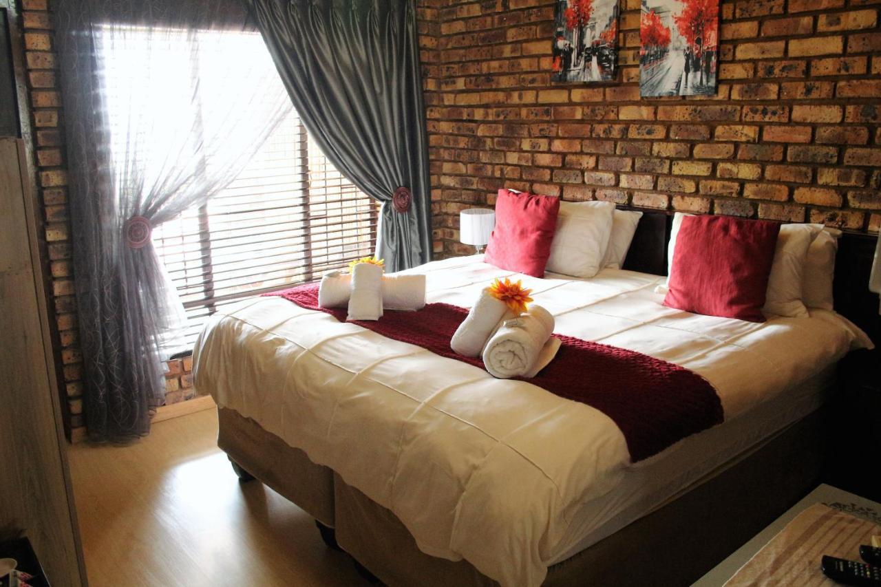Belle Vue Guesthouse Hartbeespoort Εξωτερικό φωτογραφία